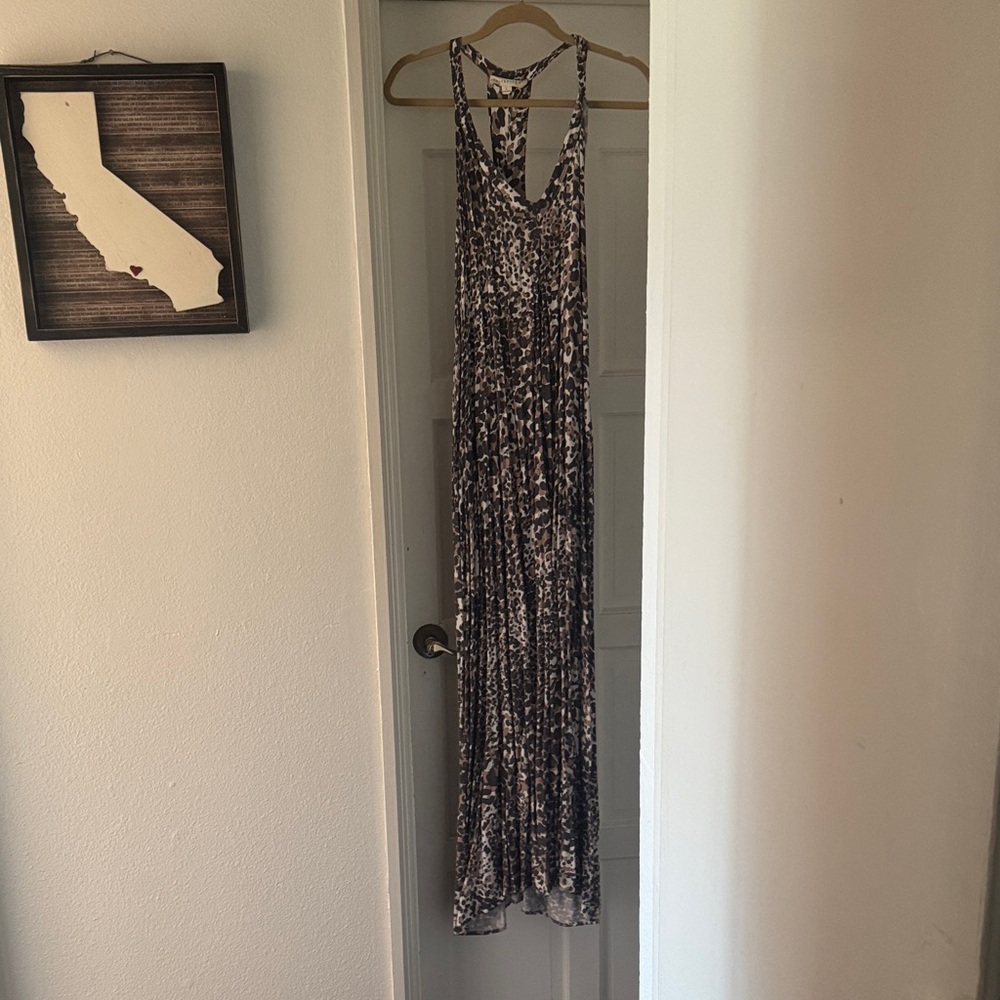 🔘Animal Print Maxi Dress